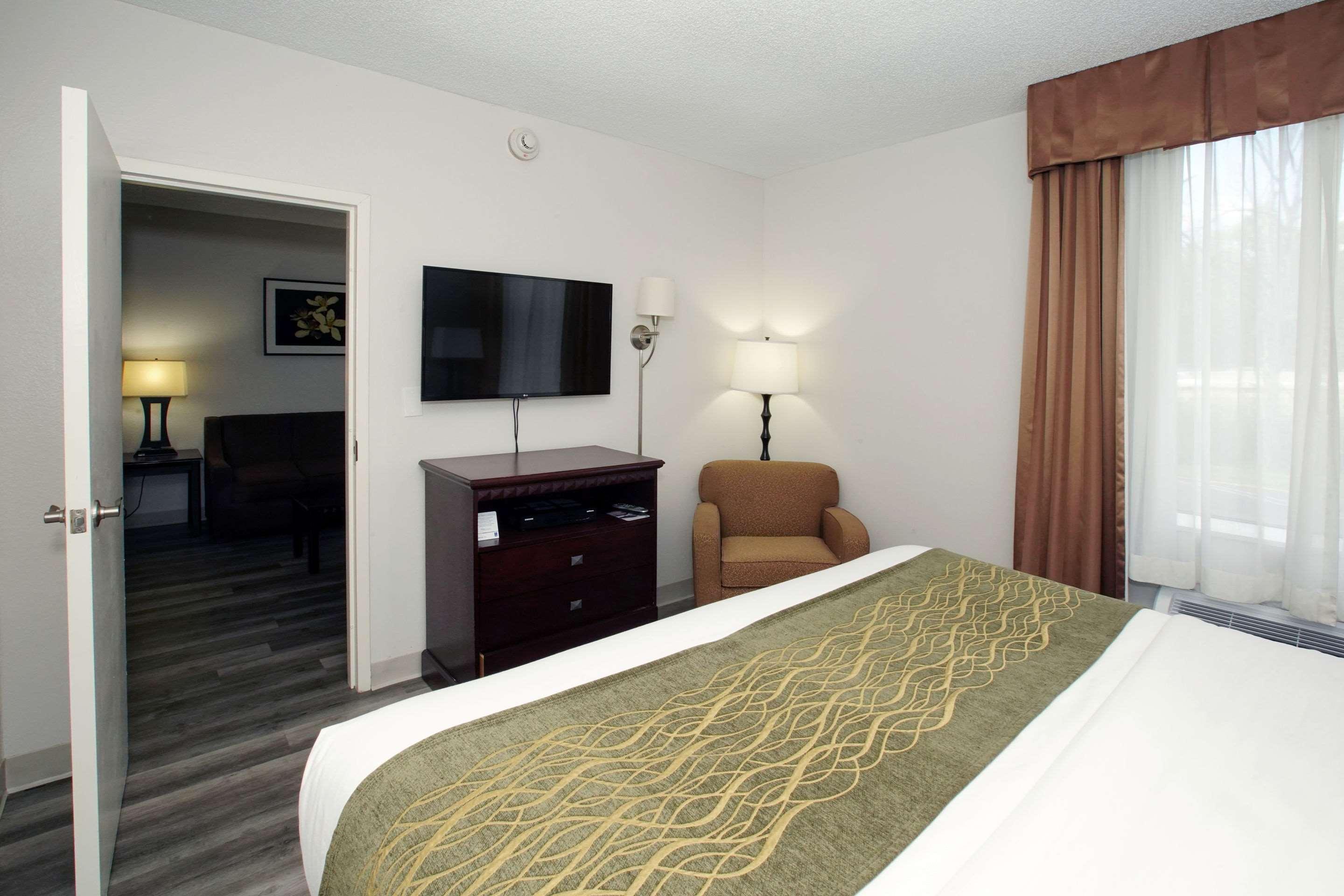 Best Western Paramus Hotel & Suites Ngoại thất bức ảnh