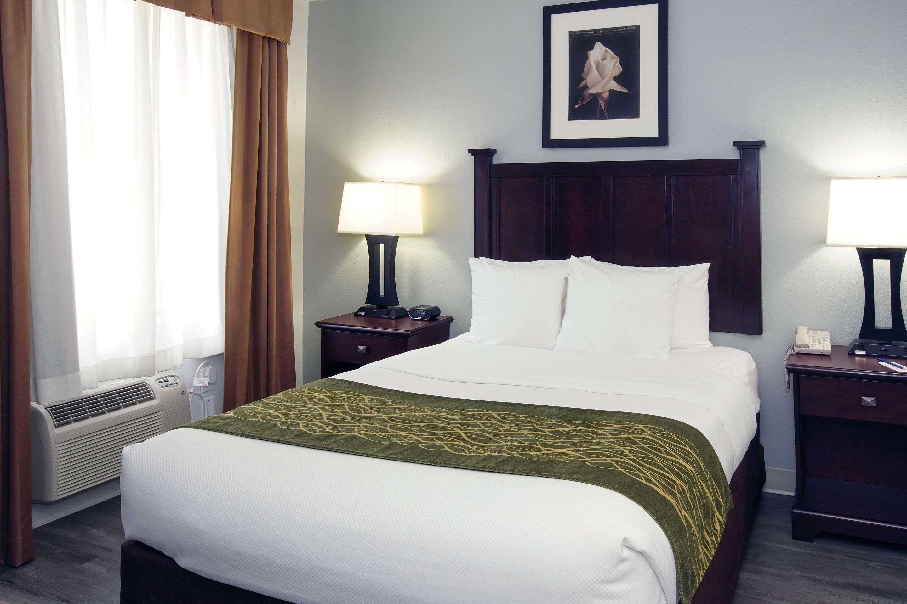 Best Western Paramus Hotel & Suites Ngoại thất bức ảnh