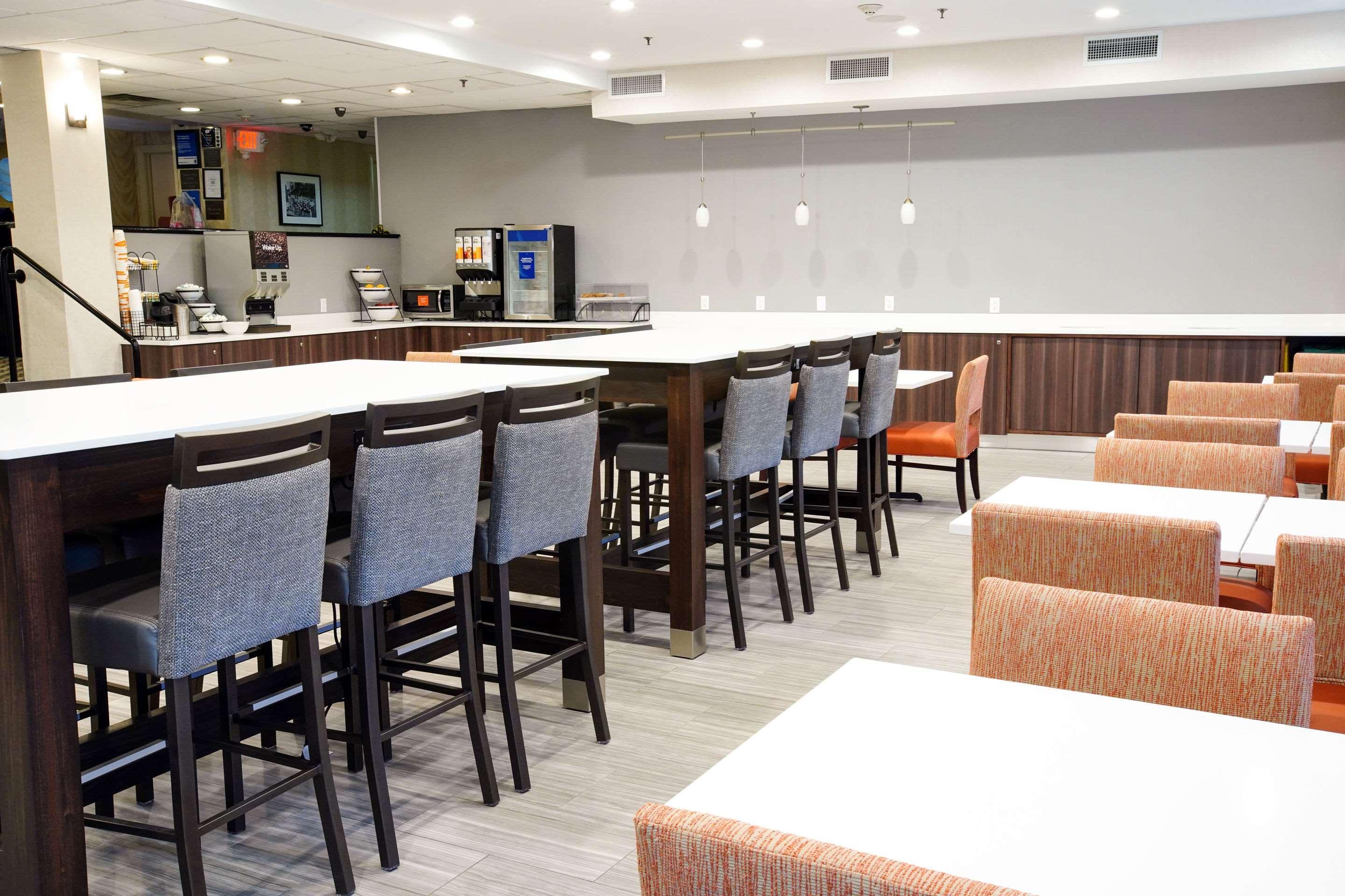 Best Western Paramus Hotel & Suites Ngoại thất bức ảnh