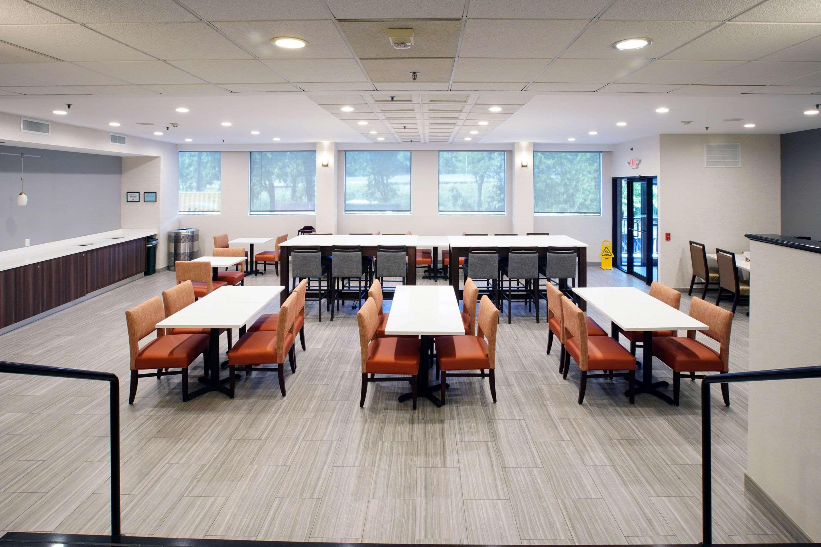 Best Western Paramus Hotel & Suites Ngoại thất bức ảnh